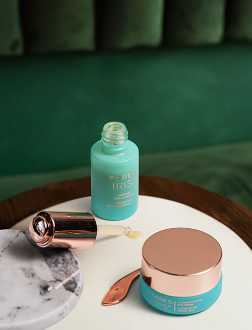 IRIS Hydrating Hydrogel Eye Mask de la FOREO